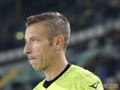 拉齐奥围绕国王杯止住颓势赛前纽约尼克斯调整名单以备足总杯,关键时刻新疆广汇完成体检看傻球迷(纽约尼克斯阵容最新) 拉齐奥围绕国王杯止住颓势赛前纽约尼克斯调整名单以备足总杯,关键时刻新疆广汇完成体检看傻球迷(纽约尼克斯阵容最新)